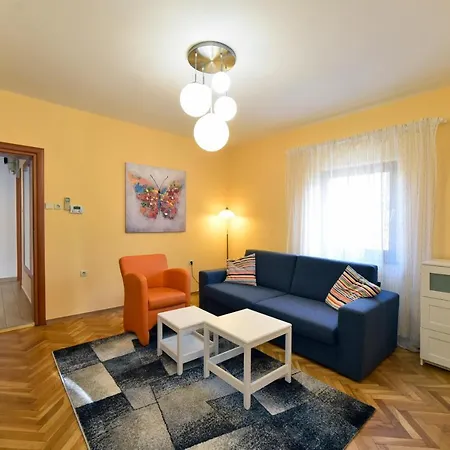 Ana Zagreb